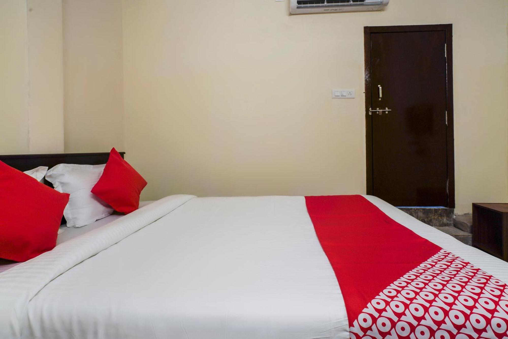Hotel O Alpine Glow Zenith Haidarábád Kültér fotó